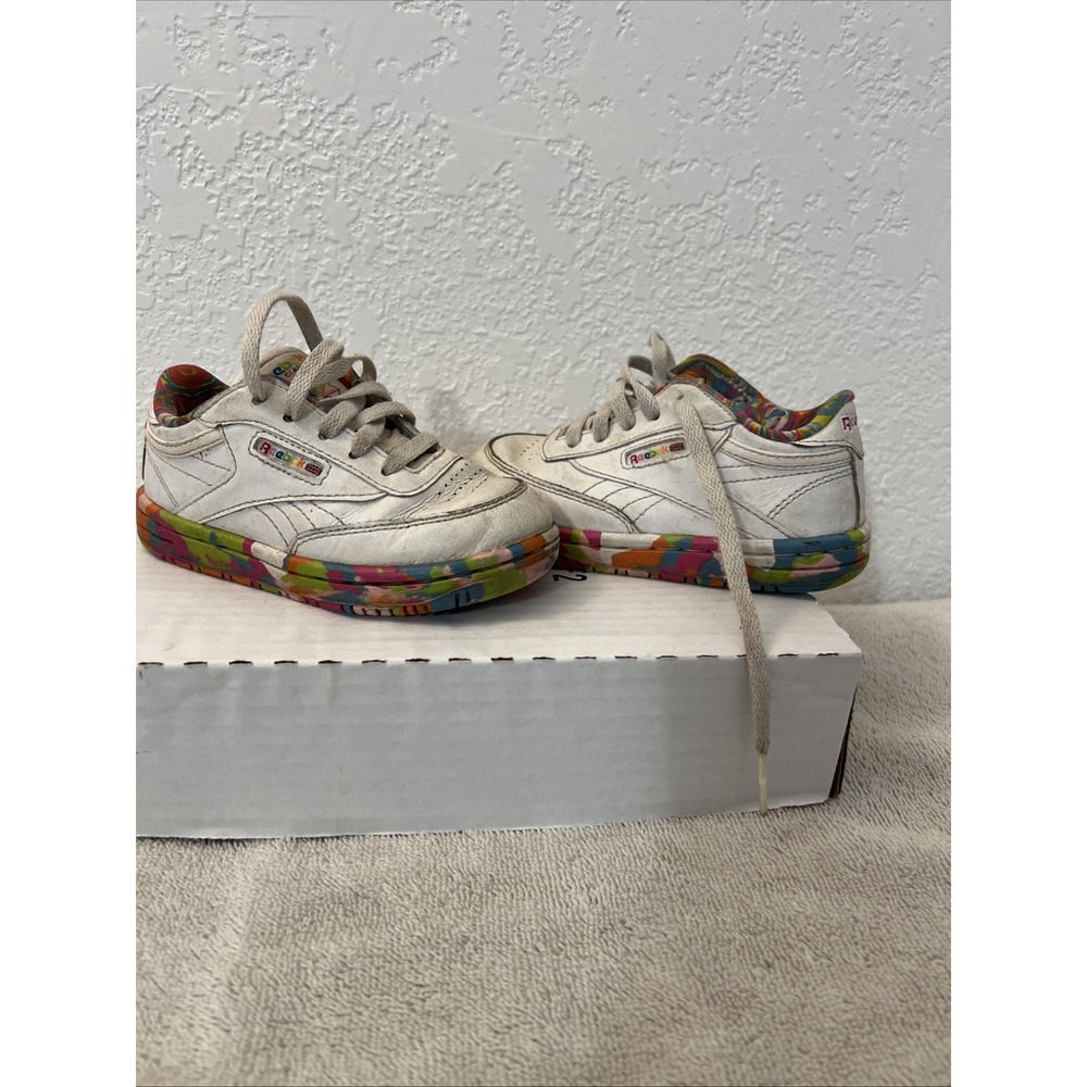 Reebok Classic Club C Toddler Tennis Shoe Size 7 White Rainbow Splatter Colorful